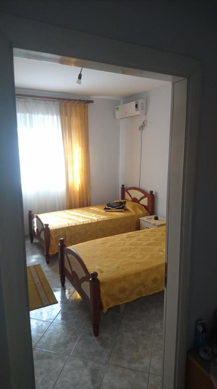 C&S Appartment Vlorë Εξωτερικό φωτογραφία
